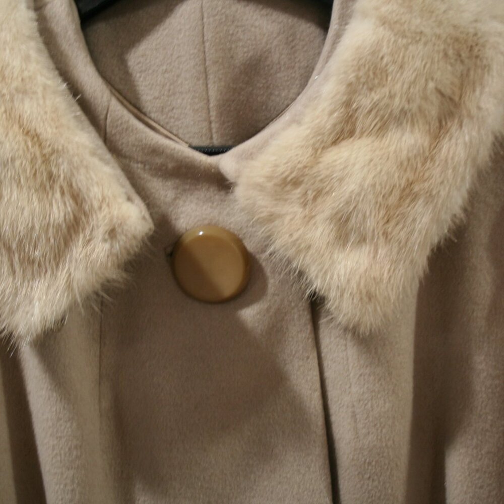 Carol Brent Cashmere Coat, Beige, Fur Color - Picture 3 of 8